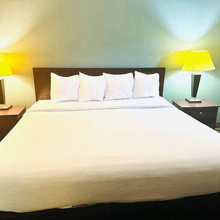 Baymont Inn & Suites By Wyndham Lincoln Ne Ngoại thất bức ảnh